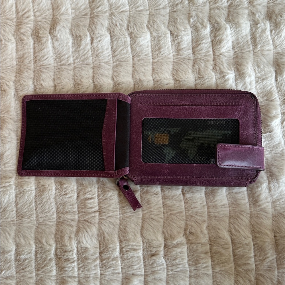 Bouletta Lugano Leather Wallet - Picture 4 of 8